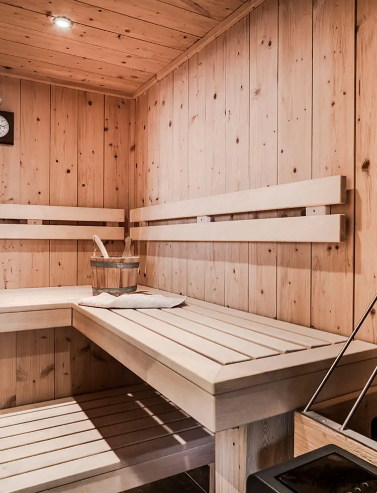 Wellness in der eigenen Sauna im Chalet