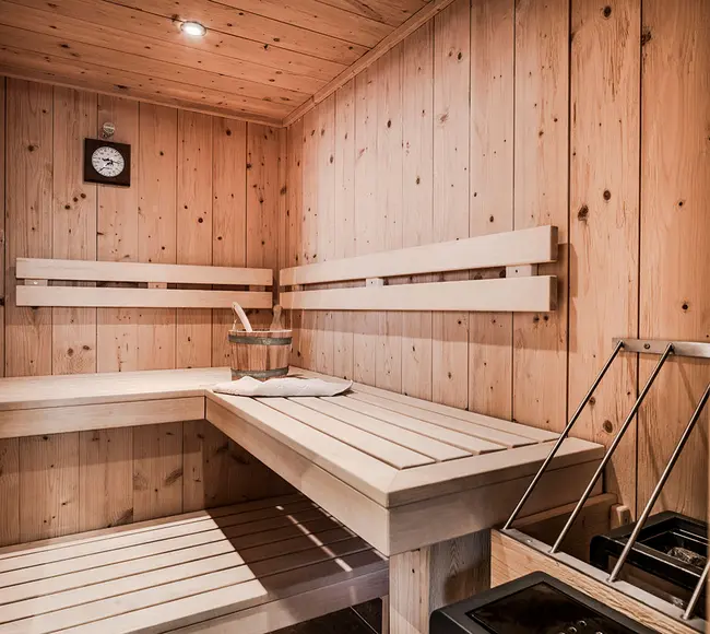 Wellness in der eigenen Sauna im Chalet